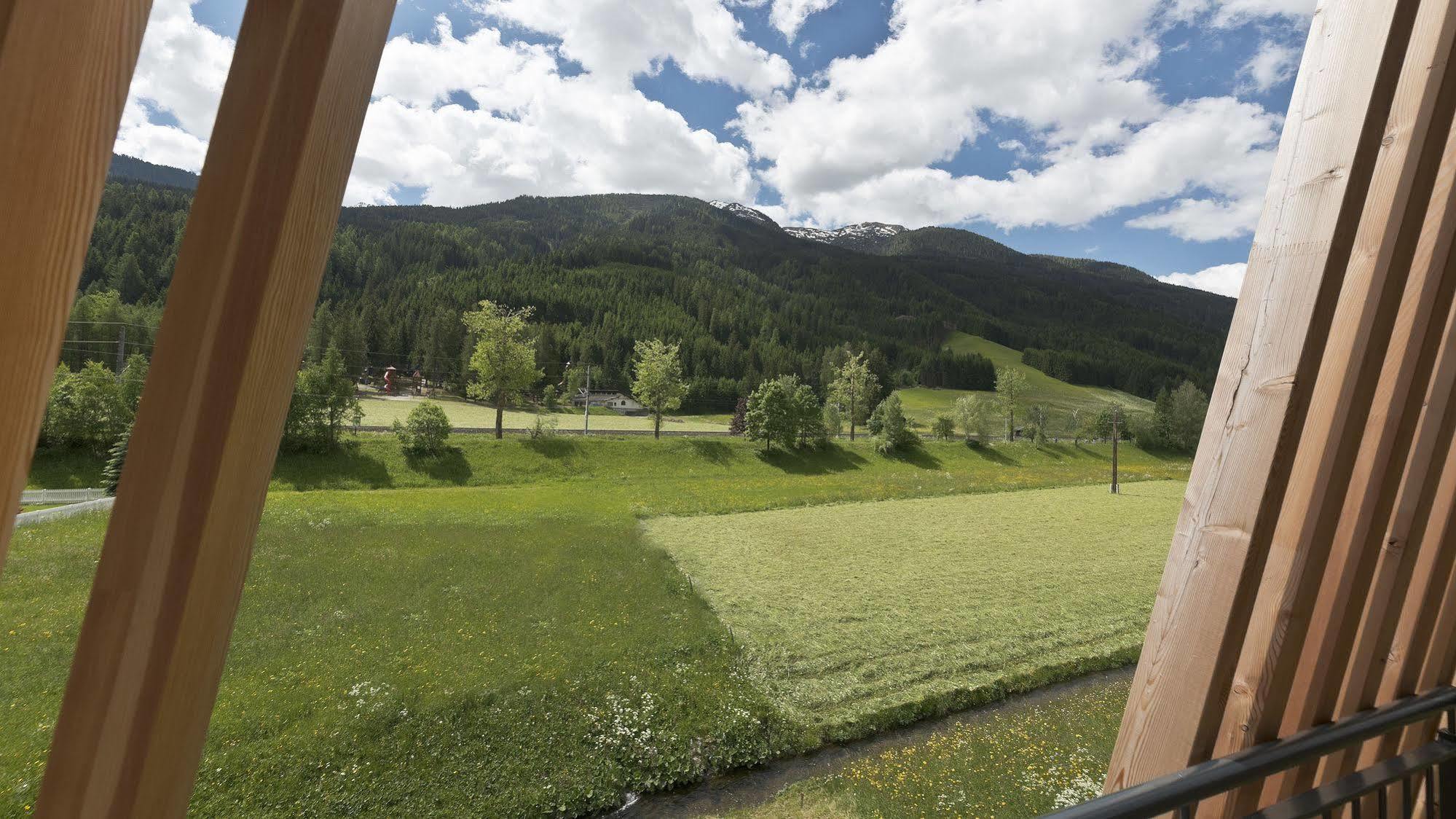 Apartments Dolomit-Royal Sillian Exteriör bild